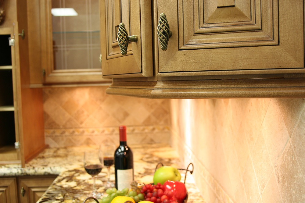 Picture Tag Lowe S Kitchen Cabinet